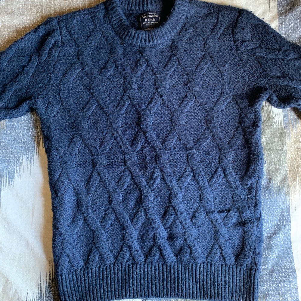Cable Knit Sweater (Navy)
